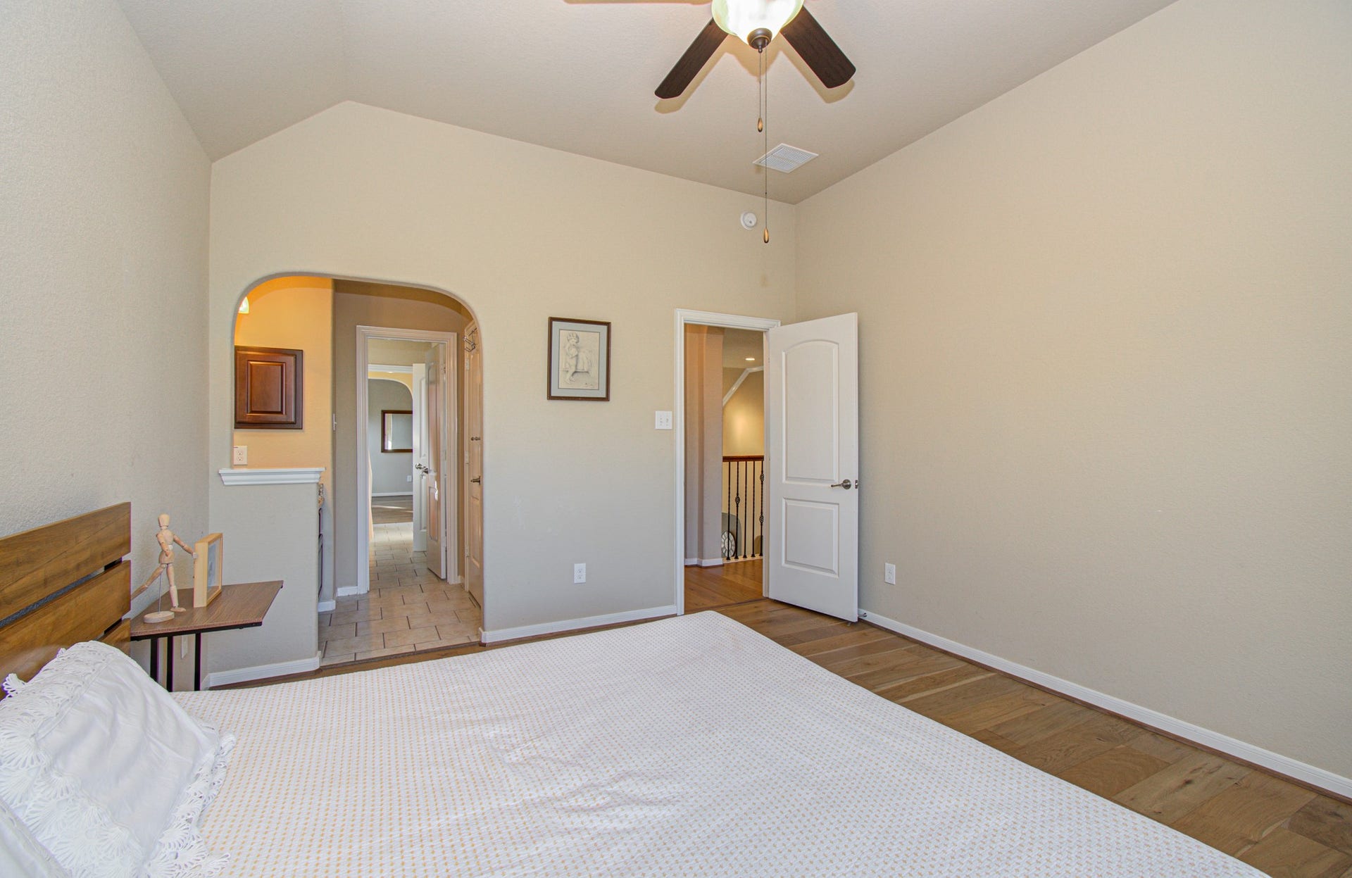 107 N Victoriana Circle, Spring, TX 77389 107 N Victoriana Circle, Spring, TX 77389