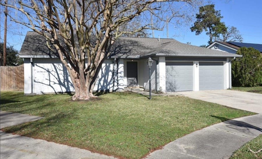 Property photo for 2711 Goldspring Lane, Spring, TX