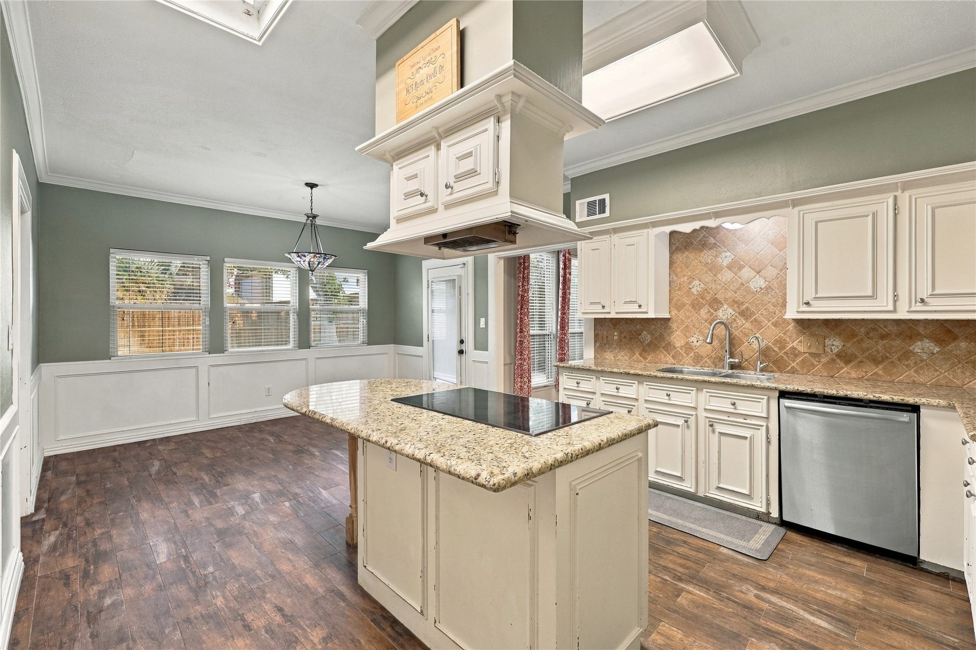 1623 Rustic Knolls Drive, Katy, TX 77450