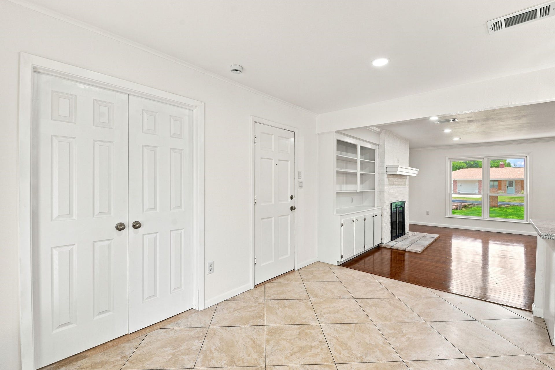12211 3rd Street, Santa Fe, TX 77510 12211 3rd Street, Santa Fe, TX 77510
