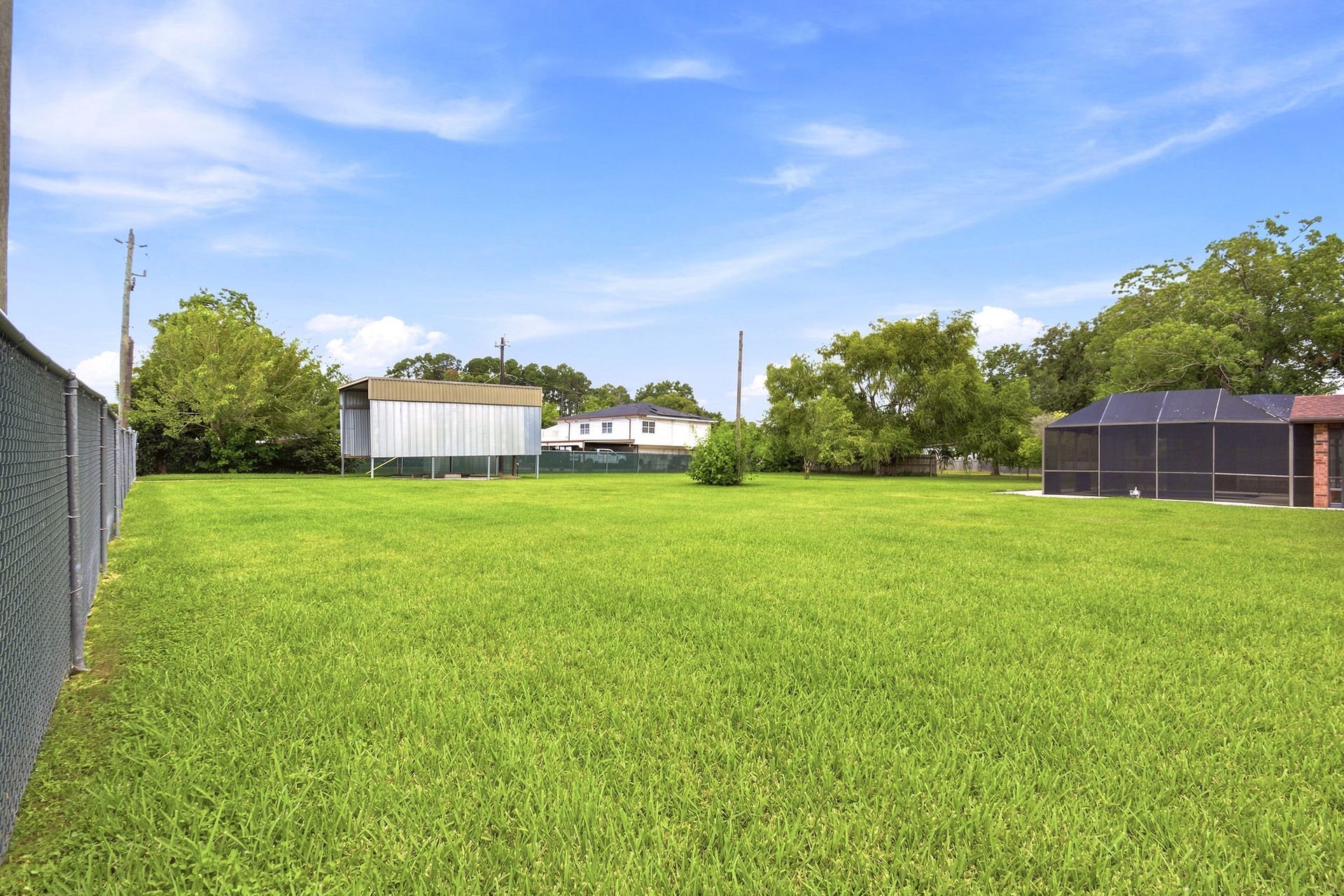 12211 3rd Street, Santa Fe, TX 77510 12211 3rd Street, Santa Fe, TX 77510