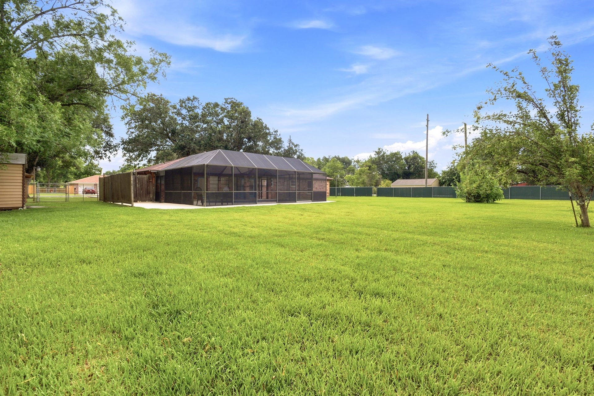 12211 3rd Street, Santa Fe, TX 77510 12211 3rd Street, Santa Fe, TX 77510