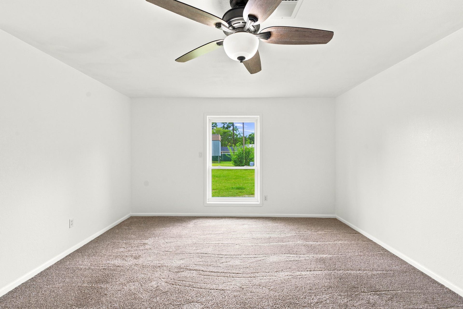 12211 3rd Street, Santa Fe, TX 77510 12211 3rd Street, Santa Fe, TX 77510