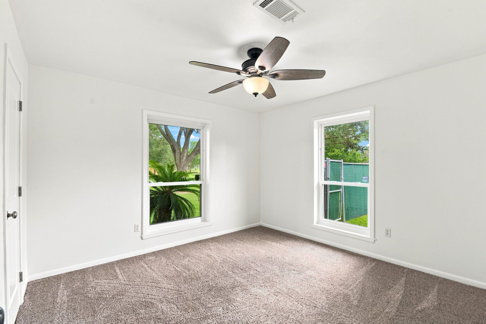 12211 3rd Street, Santa Fe, TX 77510 12211 3rd Street, Santa Fe, TX 77510