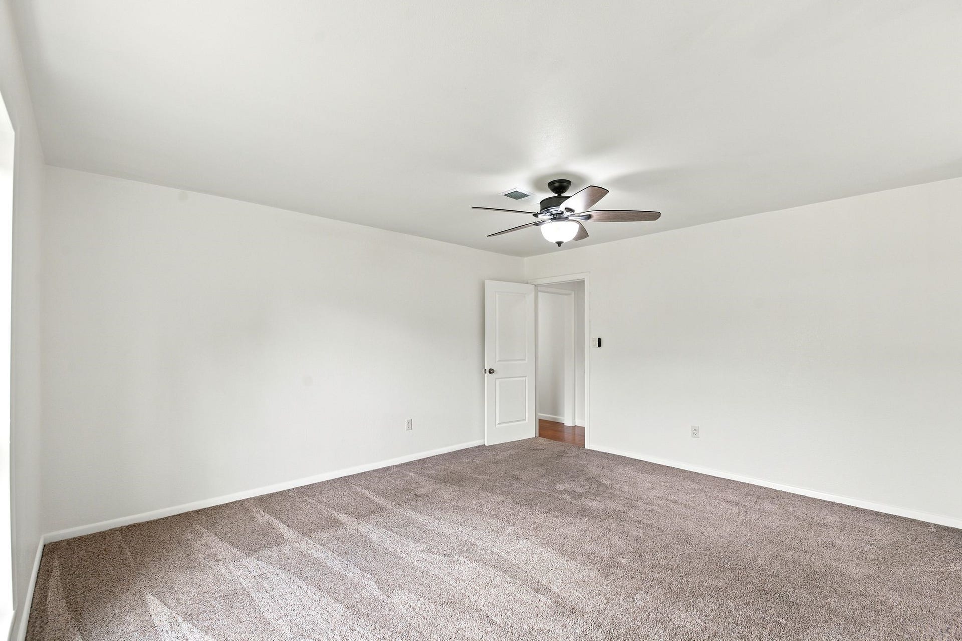 12211 3rd Street, Santa Fe, TX 77510 12211 3rd Street, Santa Fe, TX 77510