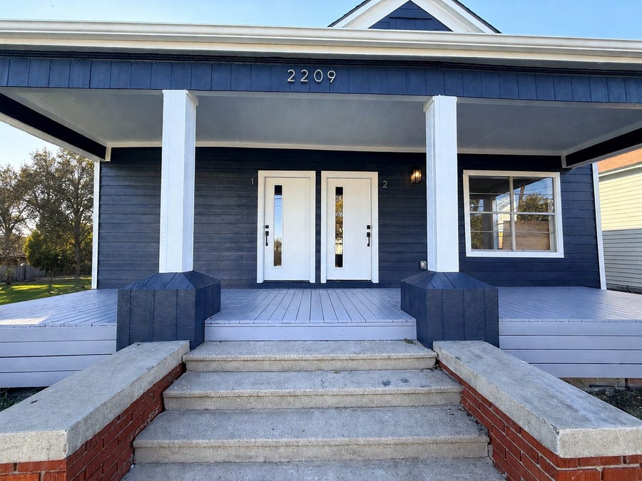Property photo for 2209 Gano St, Houston, TX