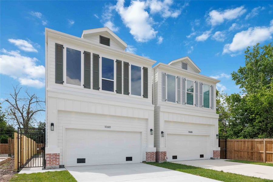 Property photo for 10612 Ashville Drive, Houston, TX