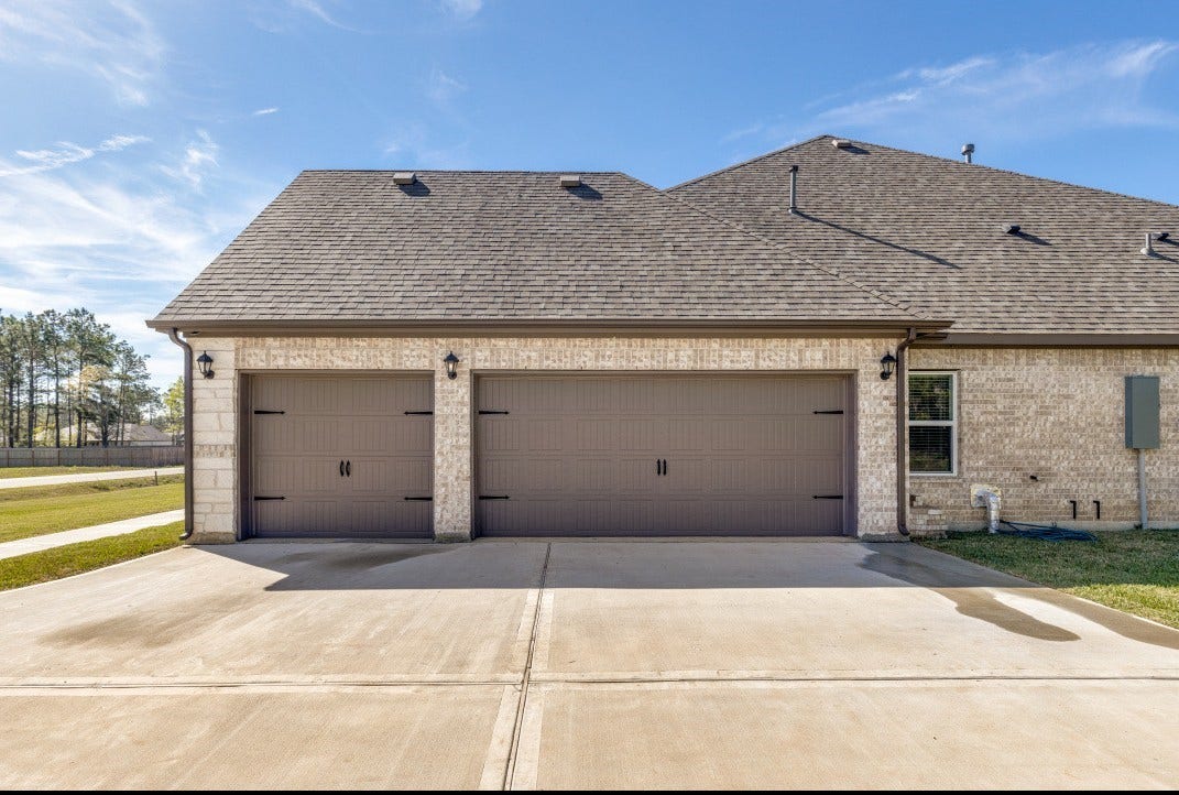 9741 Hardin Street, Conroe, TX 77303 9741 Hardin Street, Conroe, TX 77303