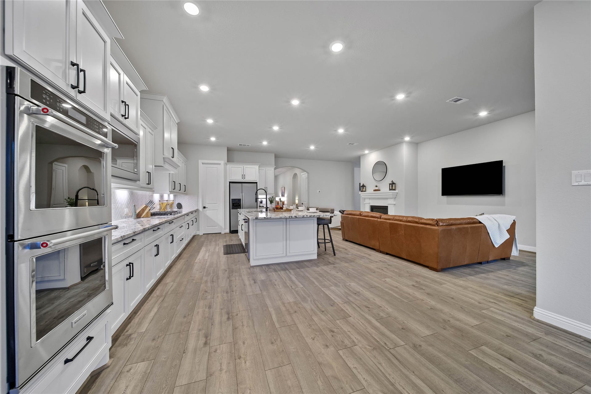 13067 Soaring Forest Drive, Conroe, TX 77302 13067 Soaring Forest Drive, Conroe, TX 77302