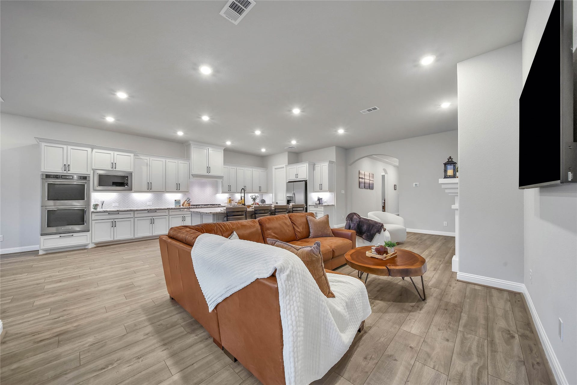 13067 Soaring Forest Drive, Conroe, TX 77302 13067 Soaring Forest Drive, Conroe, TX 77302