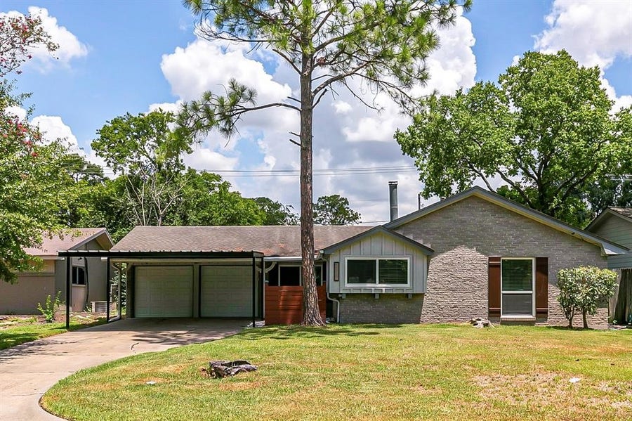 Property photo for 9414 Highmeadow Drive, Houston, TX
