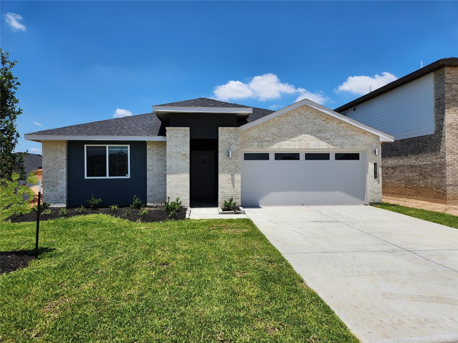 Property photo for 30010 Ousel Falls Lane, Katy, TX