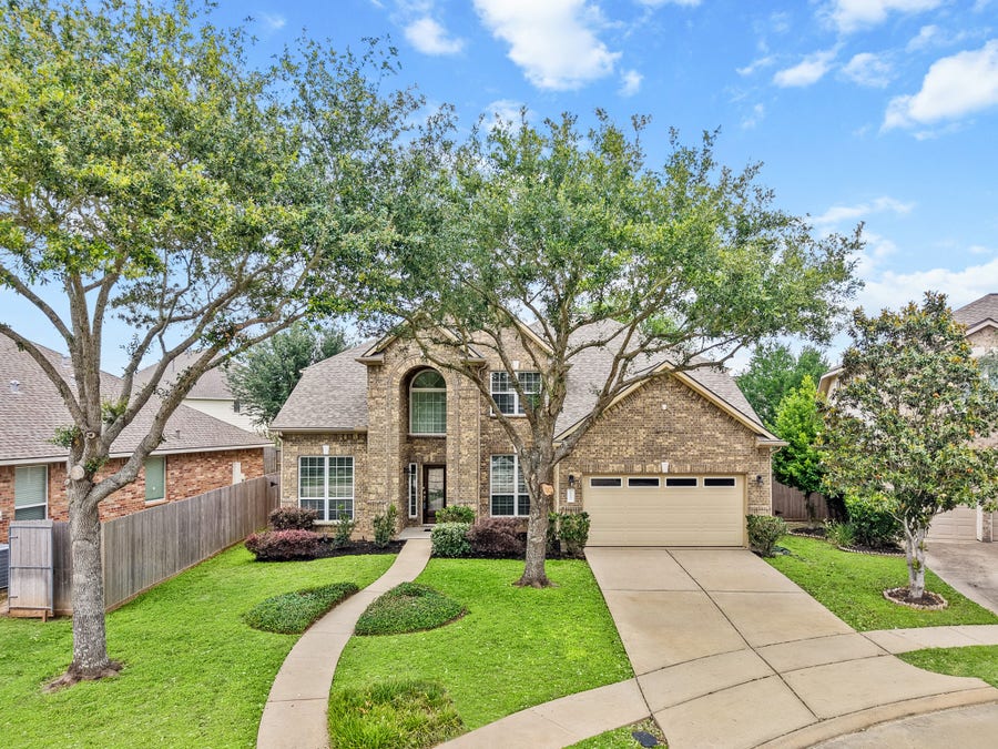 Property photo for 1227 Ancrum Hill Lane, Sugar Land, TX