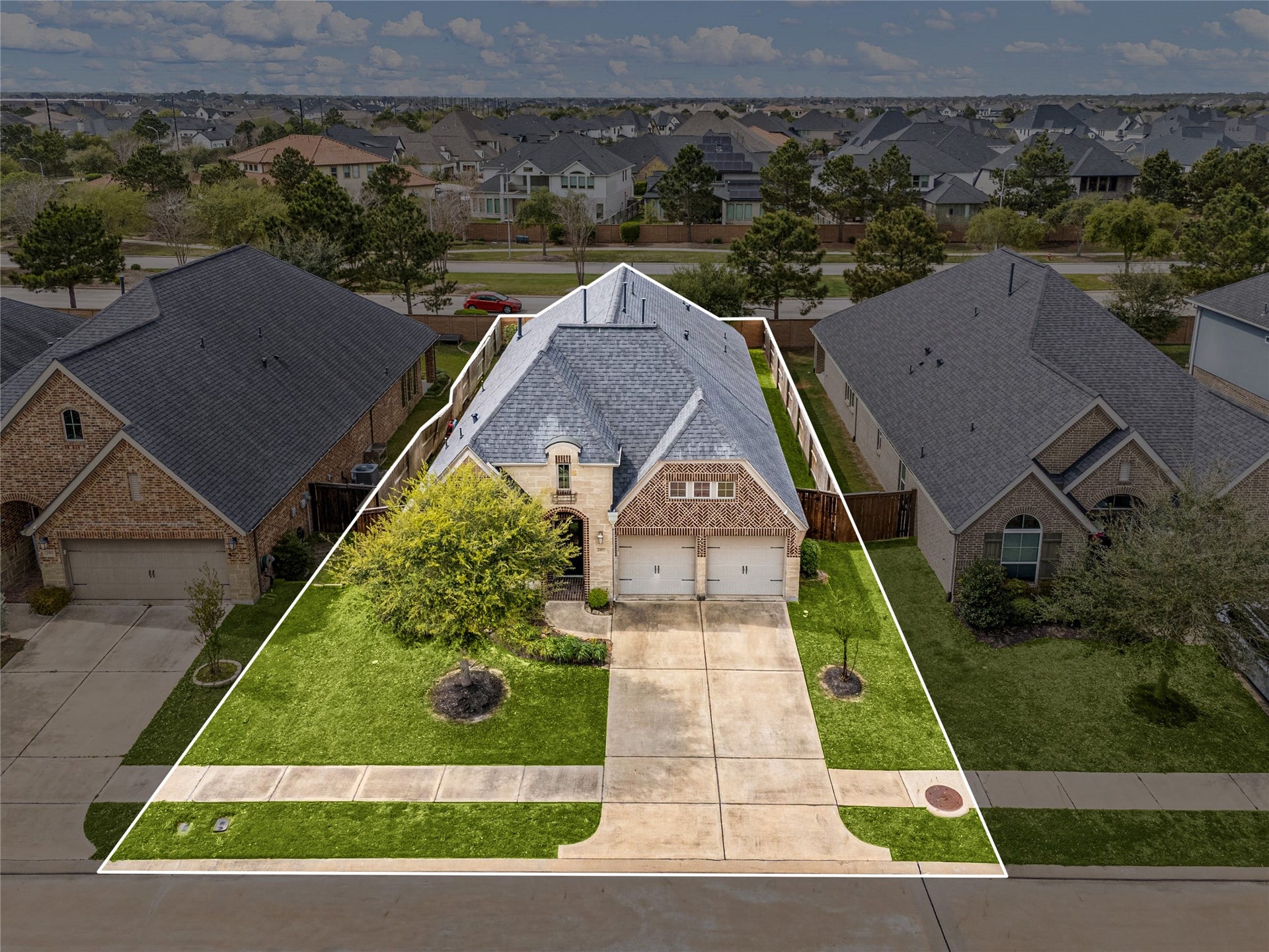 2419 Elmwood Trail, Katy, TX 77493 Property lines outlined to show the lot boundaries, offering a clear view of the spacious yard, private fencing, and great location within the neighborhood.