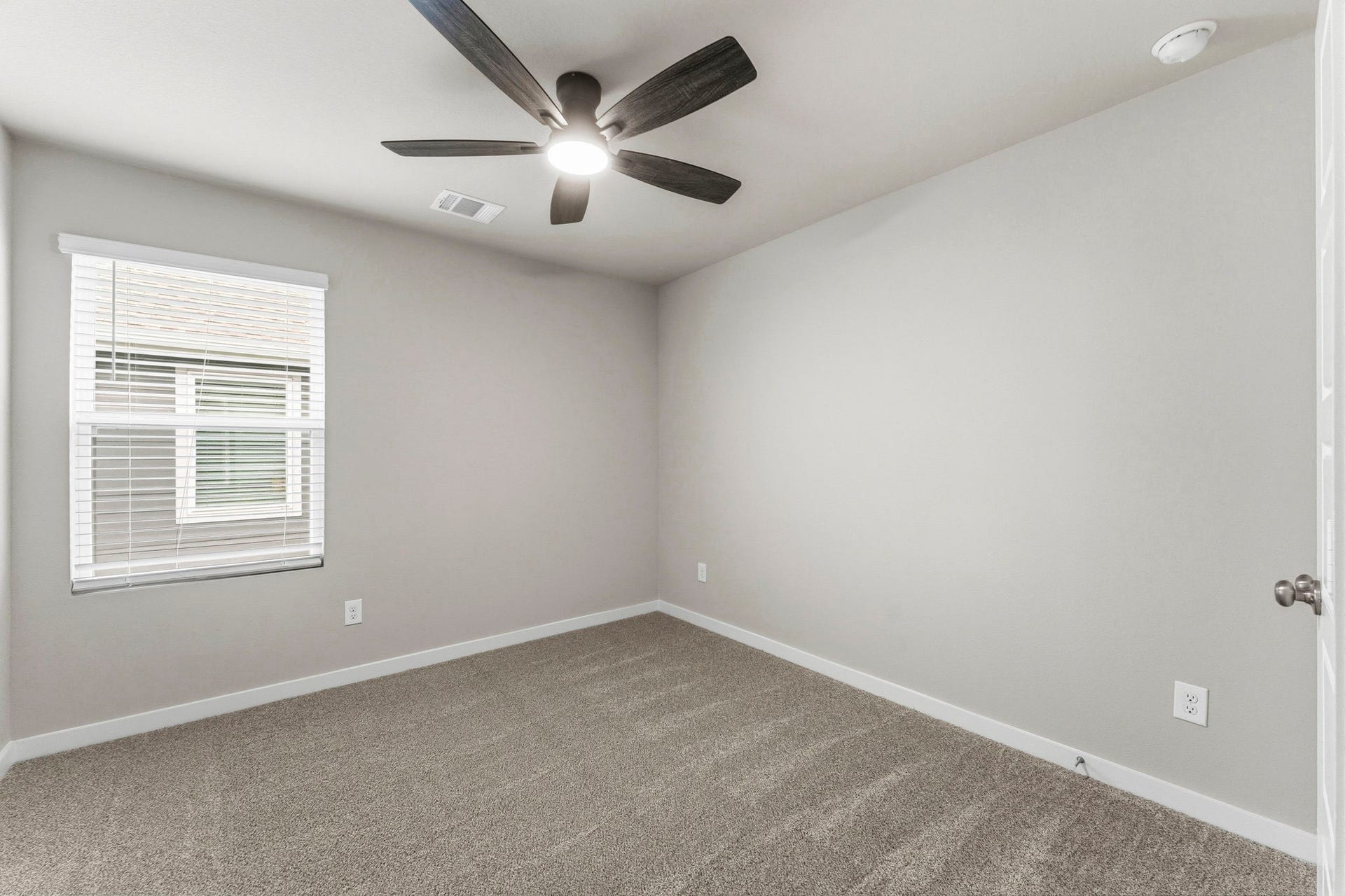 411 April Bay Drive, Conroe, TX 77316 411 April Bay Drive, Conroe, TX 77316