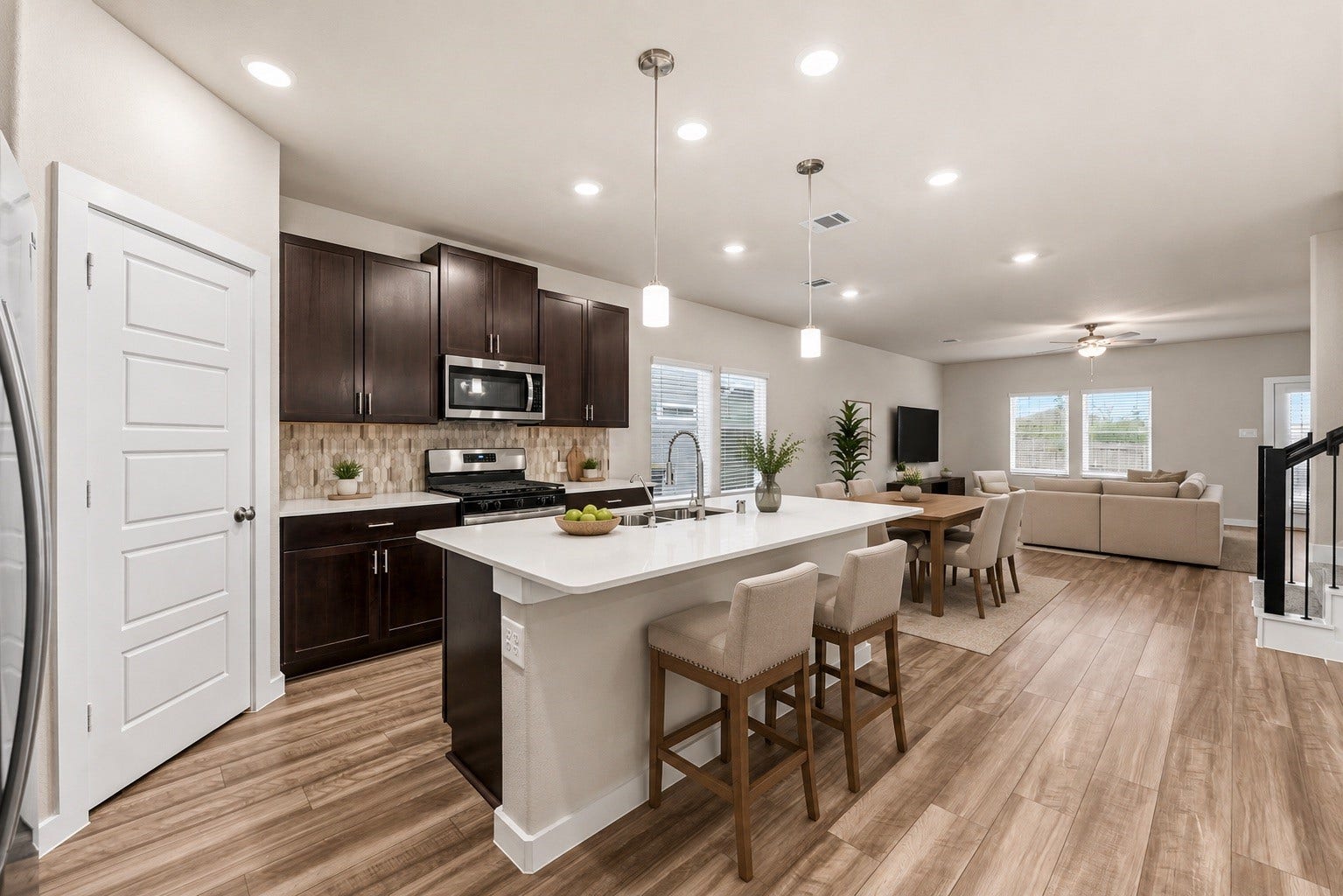 411 April Bay Drive, Conroe, TX 77316 411 April Bay Drive, Conroe, TX 77316