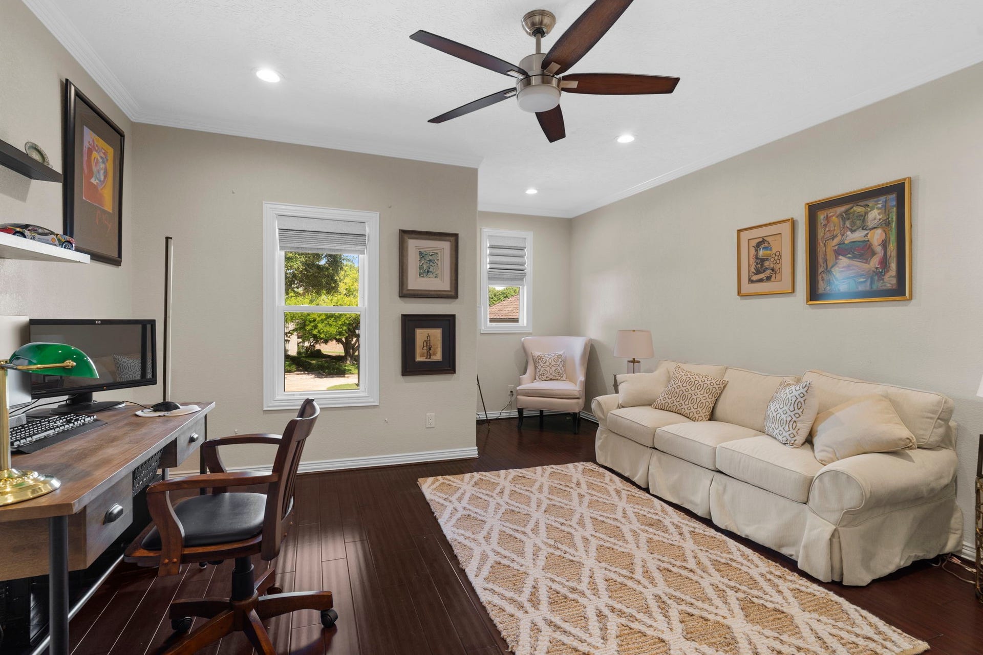 9 Charleston Street S, Sugar Land, TX 77478 Privately positioned on the 2nd floor, this bedroom would make an exceptional guest or in-law suite, or an ideal second home office.