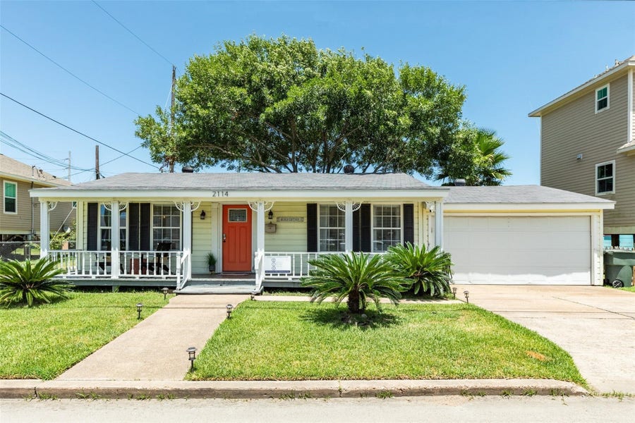 Property photo for 2114 57th Street, Galveston, TX