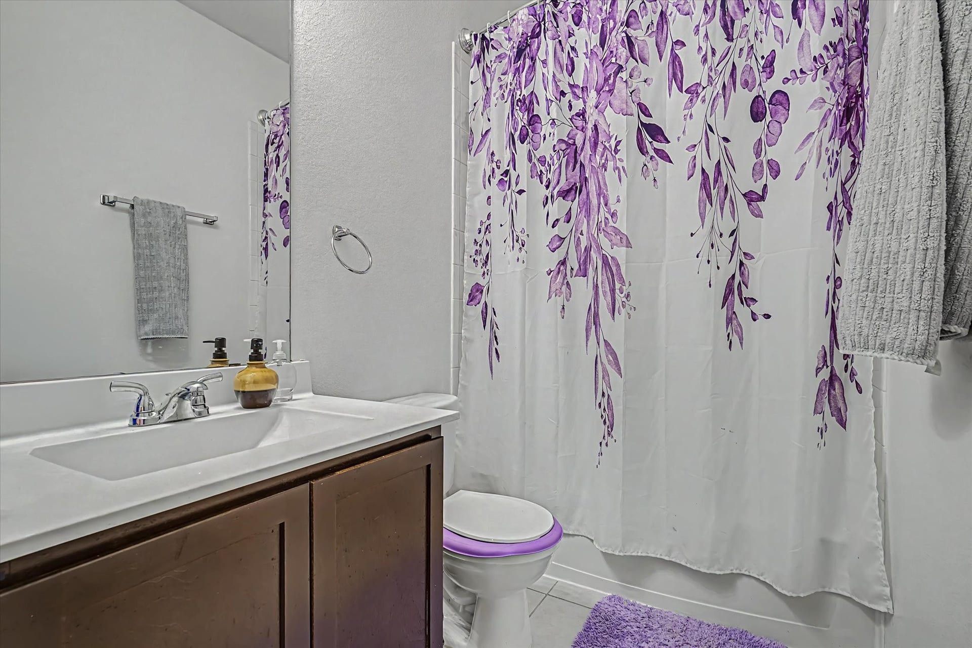 4914 Seaside Sparrow Lane, Baytown, TX 77521 4914 Seaside Sparrow Lane, Baytown, TX 77521