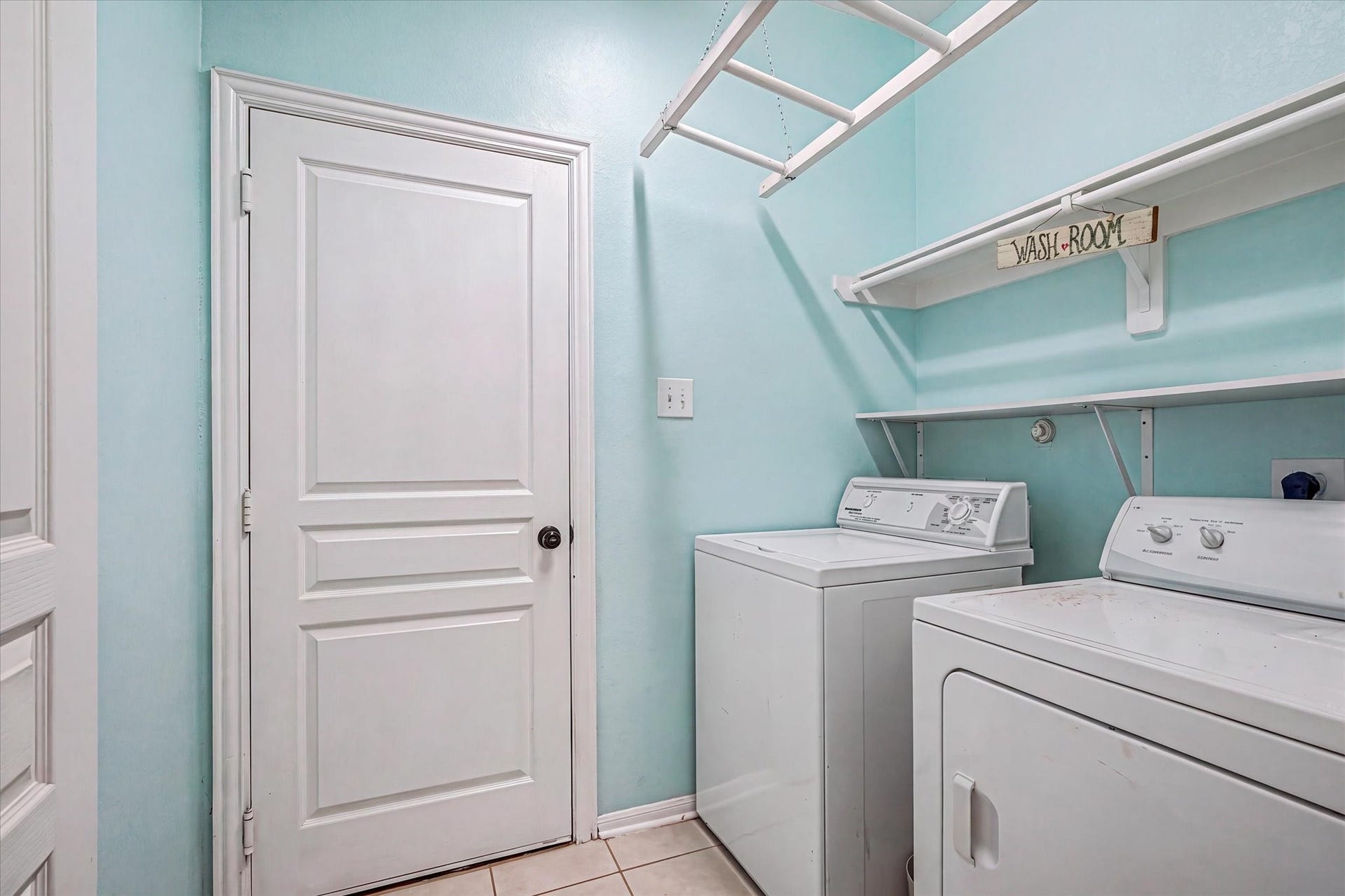 4914 Seaside Sparrow Lane, Baytown, TX 77521 Utility Room