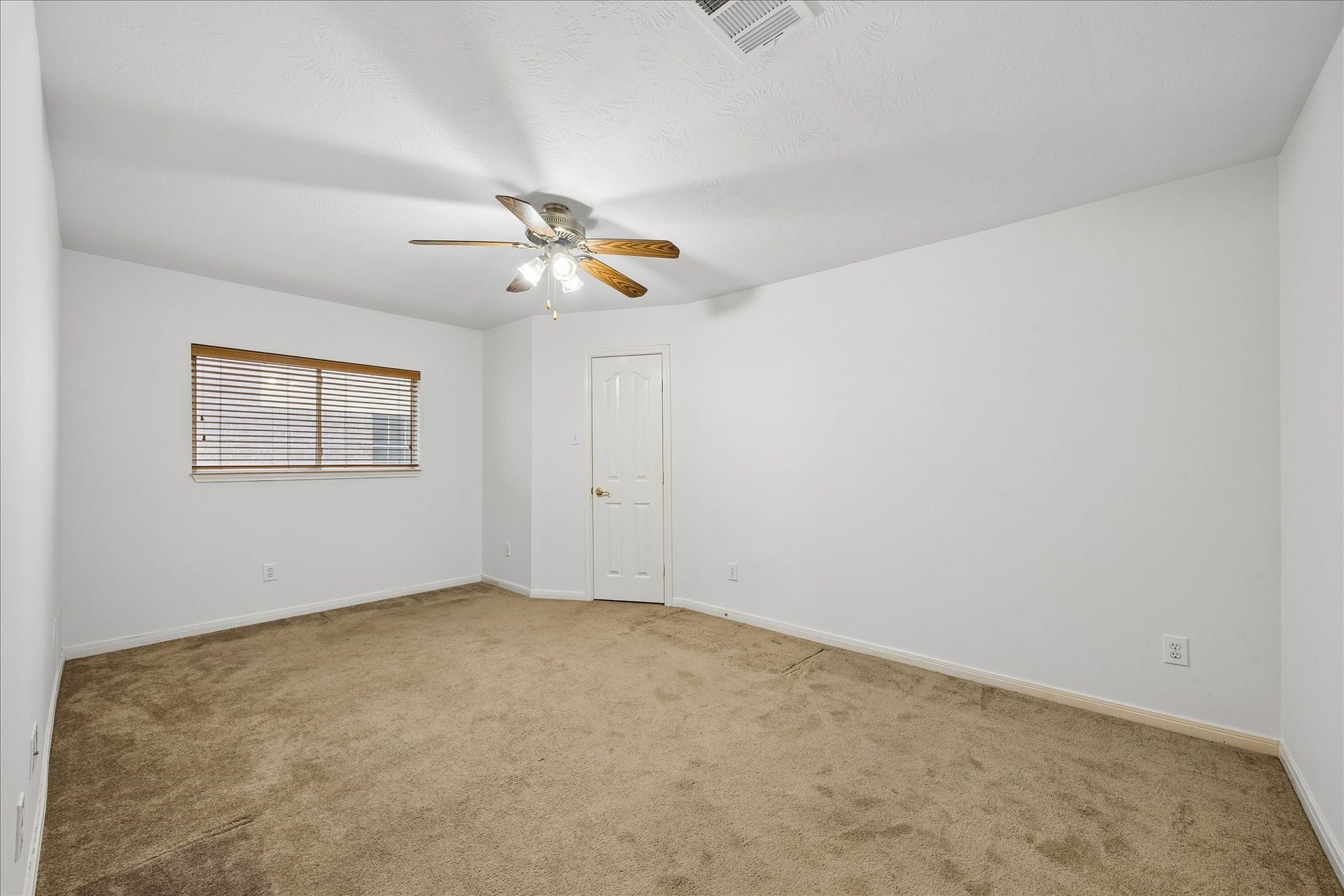 3316 Windfern, Pearland, TX 77581 Bedroom #3
