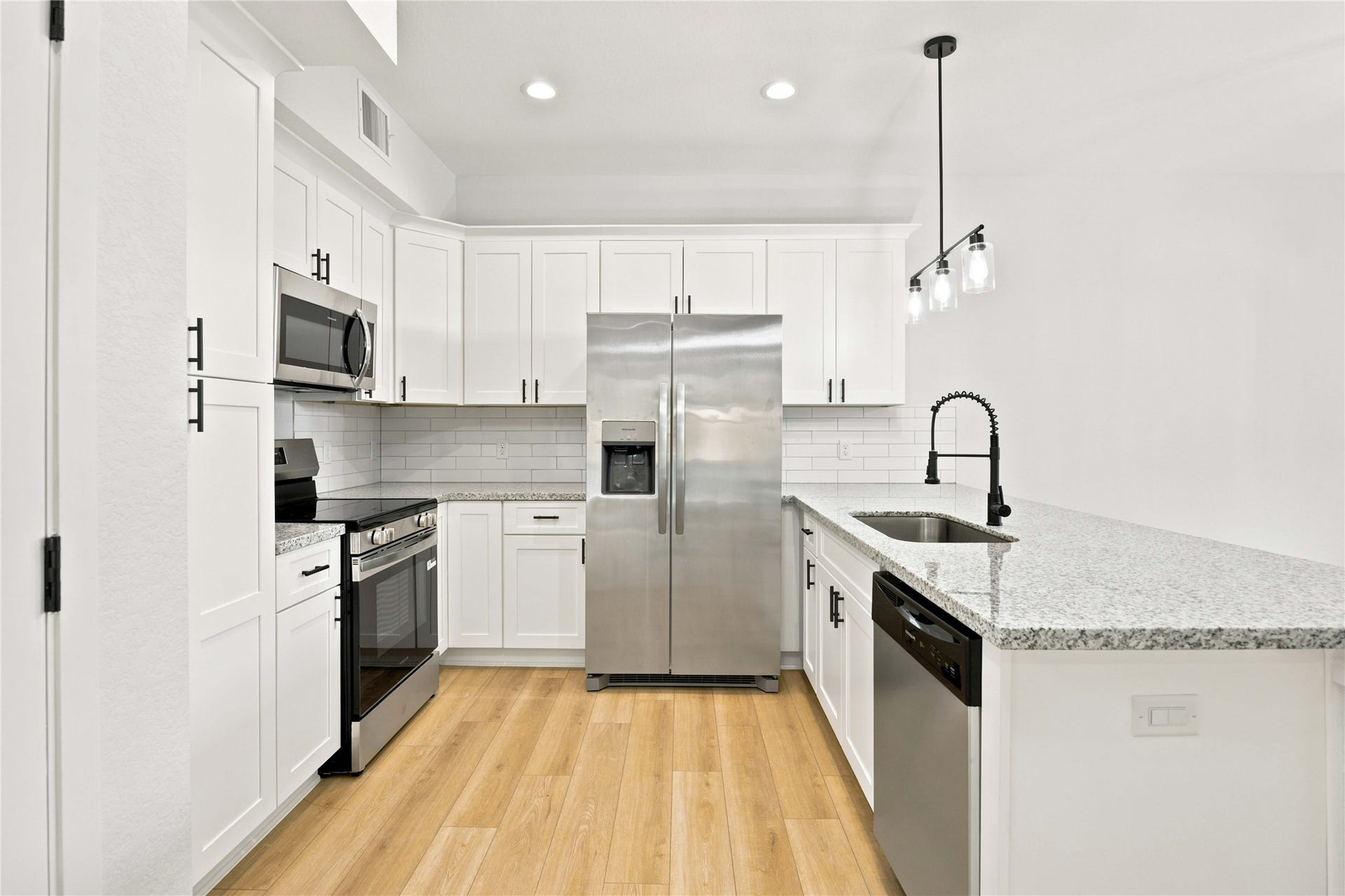 2024 Hampton Street, #A, Houston, TX 77088 2024 Hampton Street, #A, Houston, TX 77088