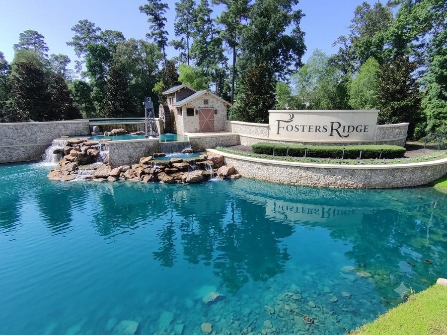 Property photo for 10426 Plateau Point Trail, Conroe, TX