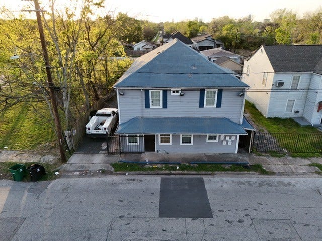 Property photo for 3522 Sampson Street, Houston, TX