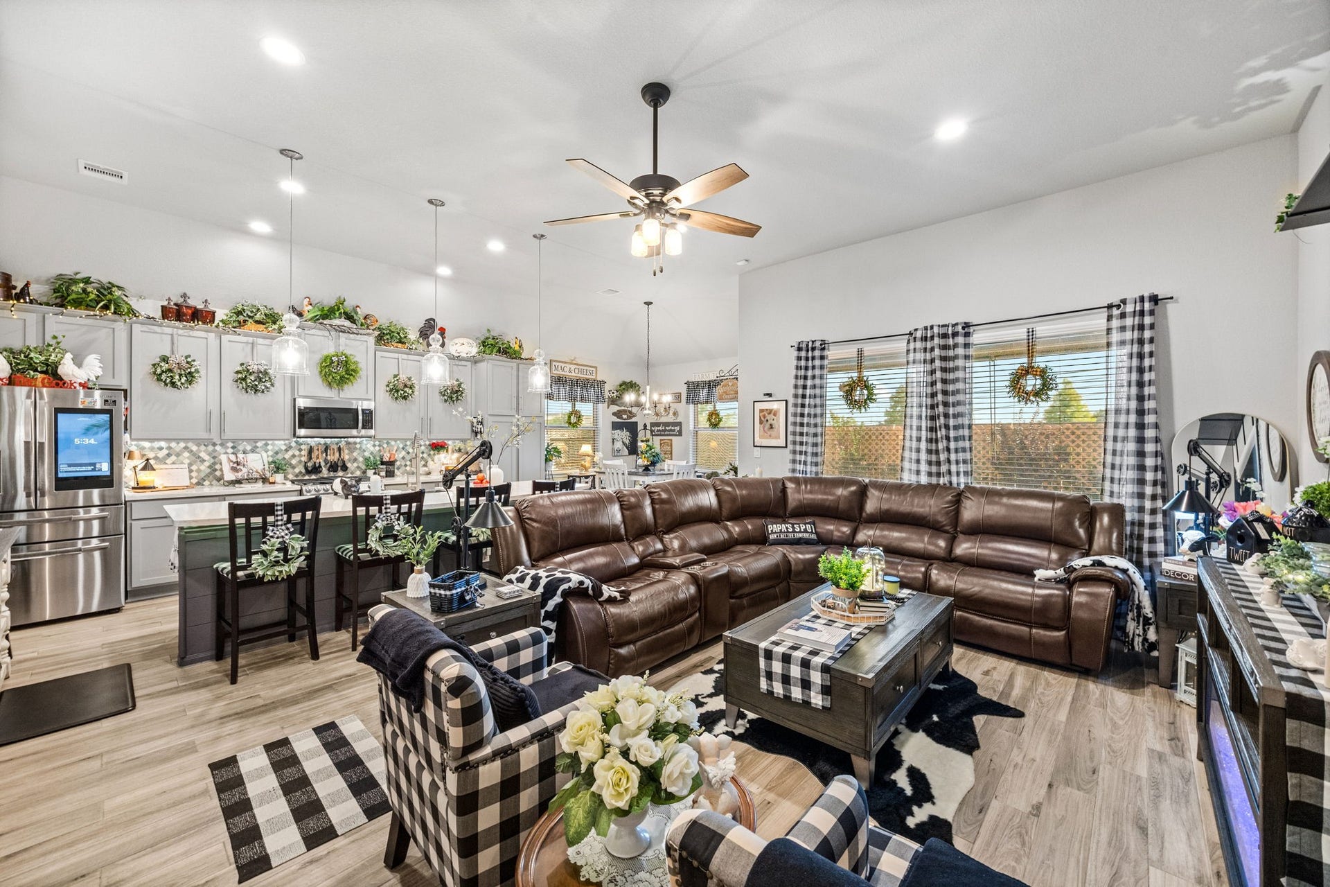 7510 Heather Arbor Trail, Pasadena, TX 77505 7510 Heather Arbor Trail, Pasadena, TX 77505