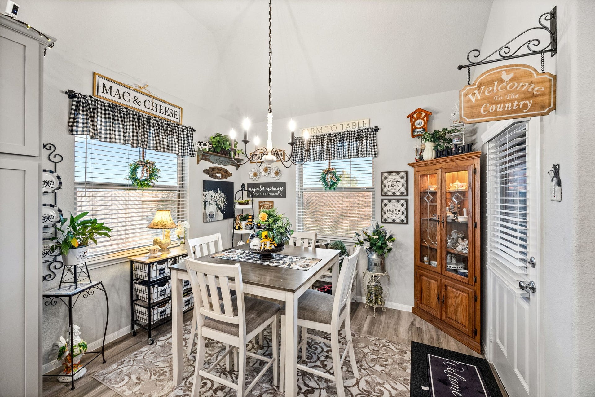 7510 Heather Arbor Trail, Pasadena, TX 77505 7510 Heather Arbor Trail, Pasadena, TX 77505