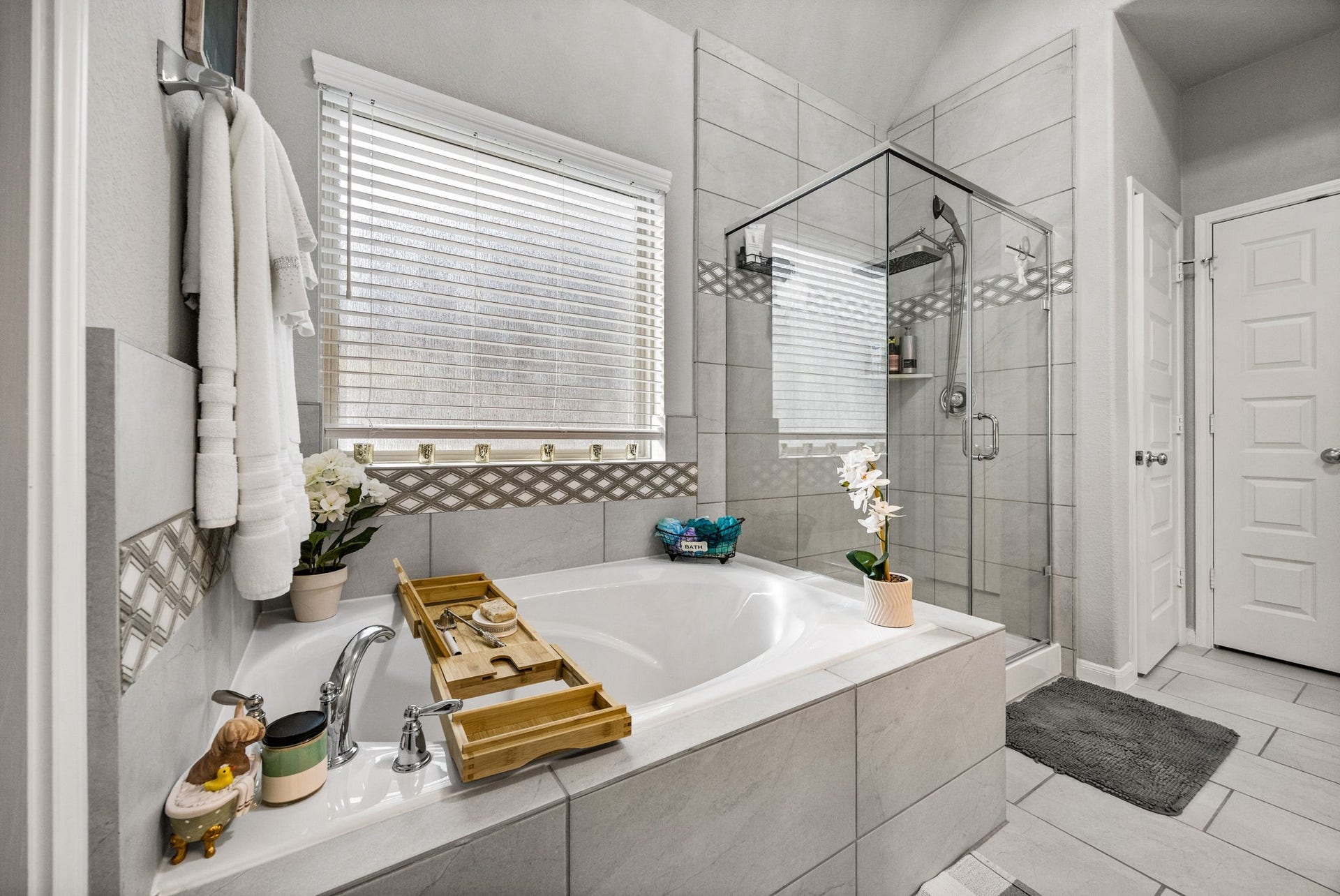 7510 Heather Arbor Trail, Pasadena, TX 77505 7510 Heather Arbor Trail, Pasadena, TX 77505