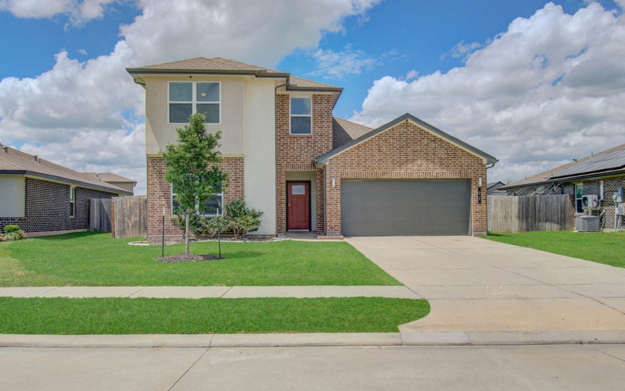 Property photo for 22 Desert Spring Lane, Manvel, TX