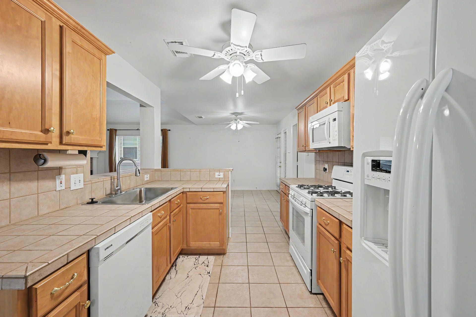 4922 Pleasure Lake Lane, Willis, TX 77318 4922 Pleasure Lake Lane, Willis, TX 77318