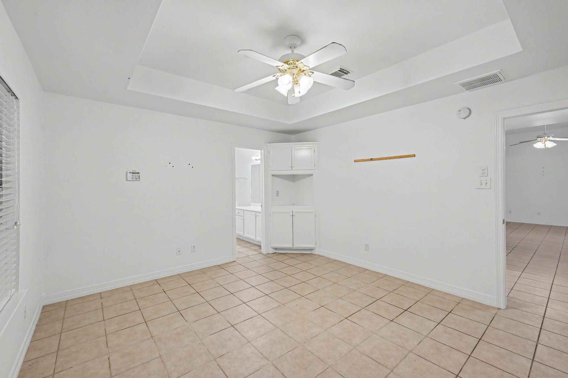4922 Pleasure Lake Lane, Willis, TX 77318 4922 Pleasure Lake Lane, Willis, TX 77318