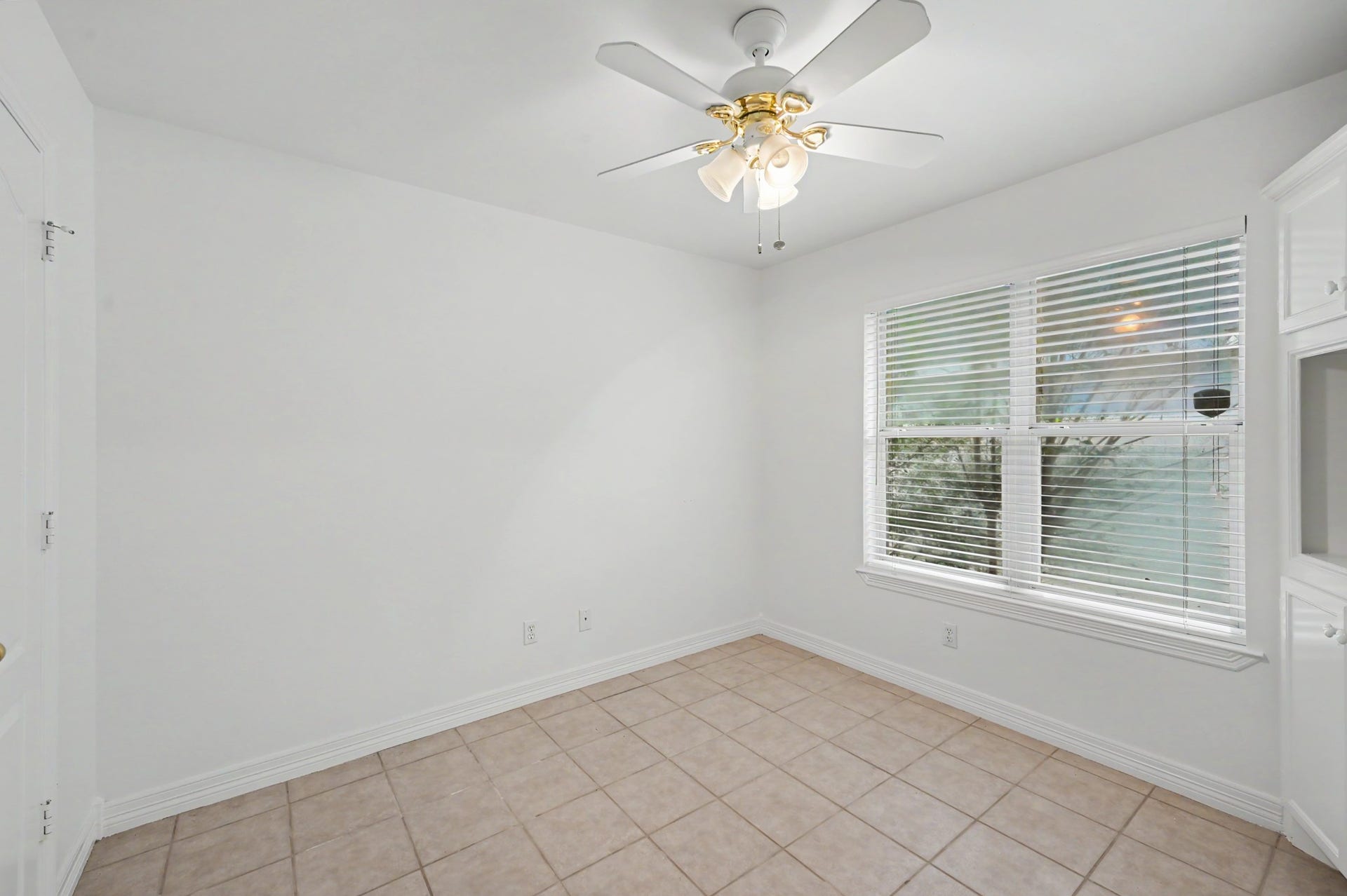 4922 Pleasure Lake Lane, Willis, TX 77318 4922 Pleasure Lake Lane, Willis, TX 77318
