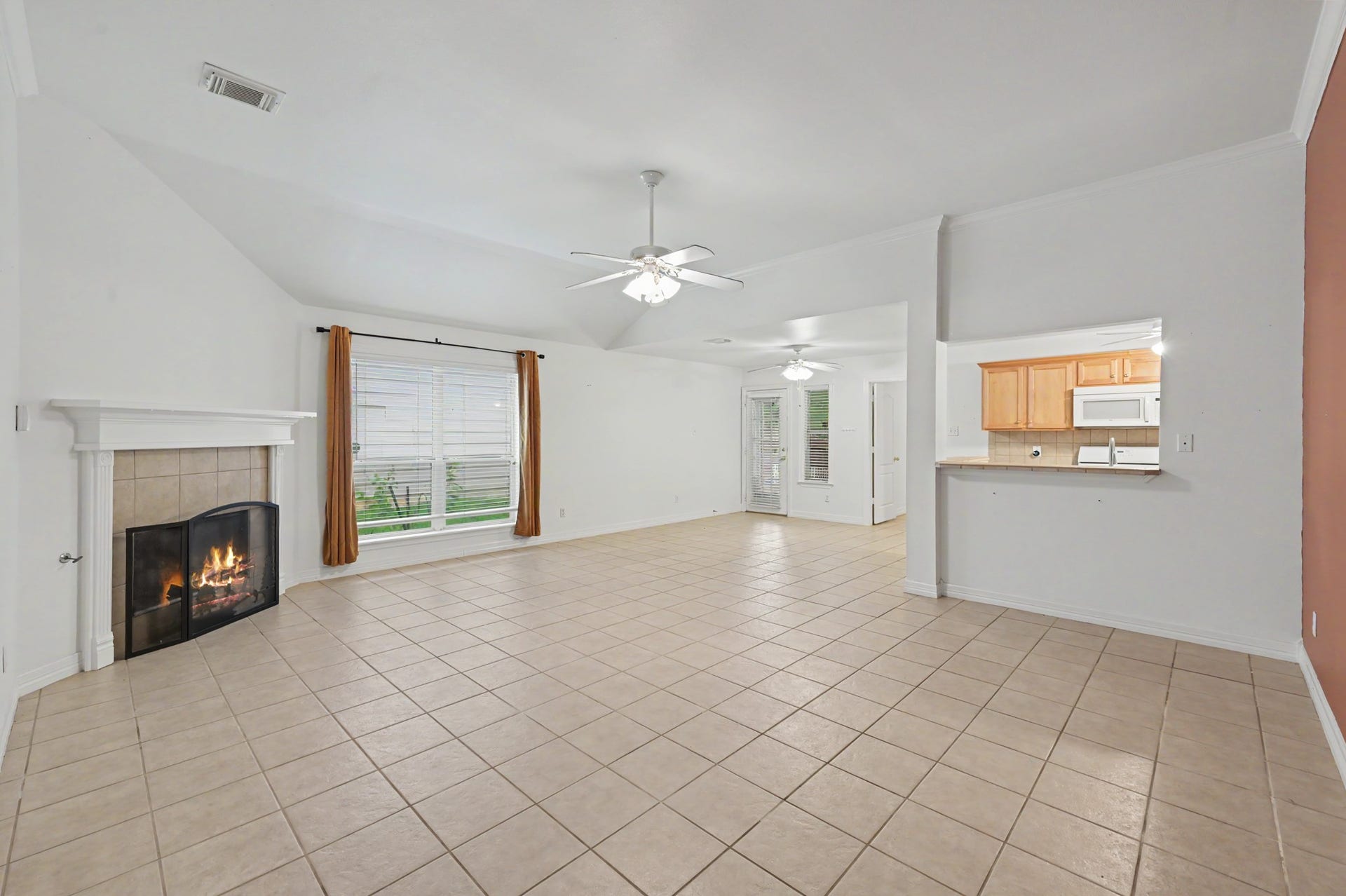 4922 Pleasure Lake Lane, Willis, TX 77318 4922 Pleasure Lake Lane, Willis, TX 77318