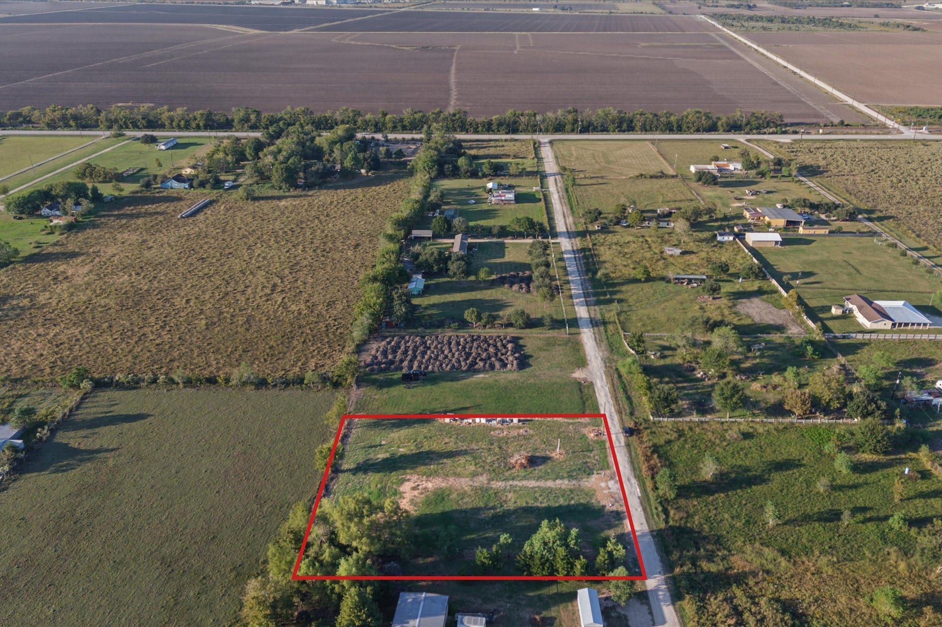 Quick and easy access to Highway 90.