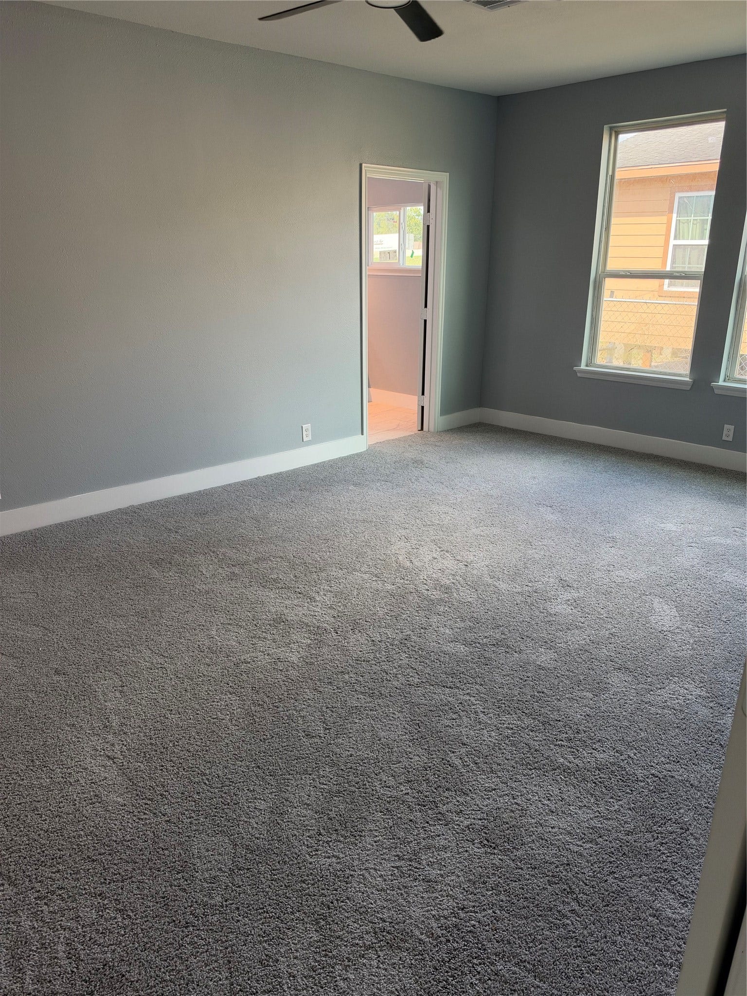 5306 Pickfair Street, Houston, TX 77026 Primary Bedroom