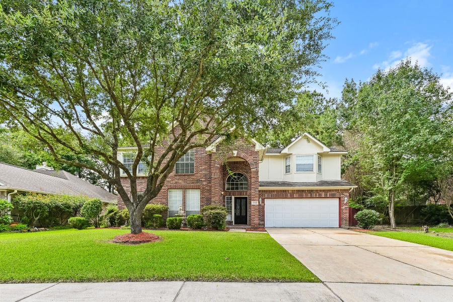 Property photo for 2614 Spring Bend Drive, Spring, TX