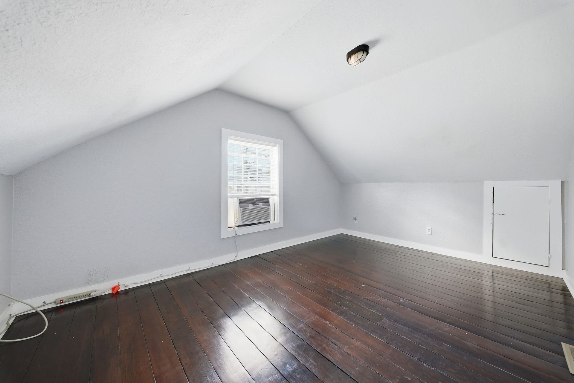 2914 Avenue L, Galveston, TX 77550 2914 Avenue L, Galveston, TX 77550