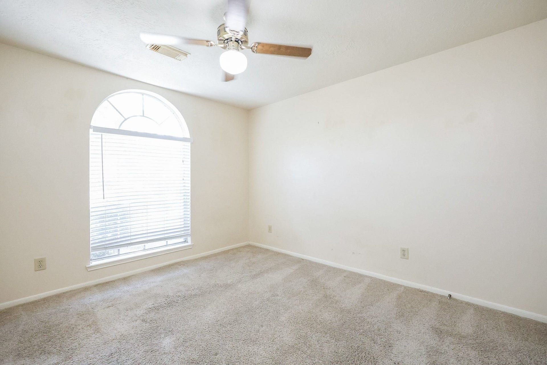 4230 Torrey Creek Lane, Houston, TX 77014 Bedroom 3
