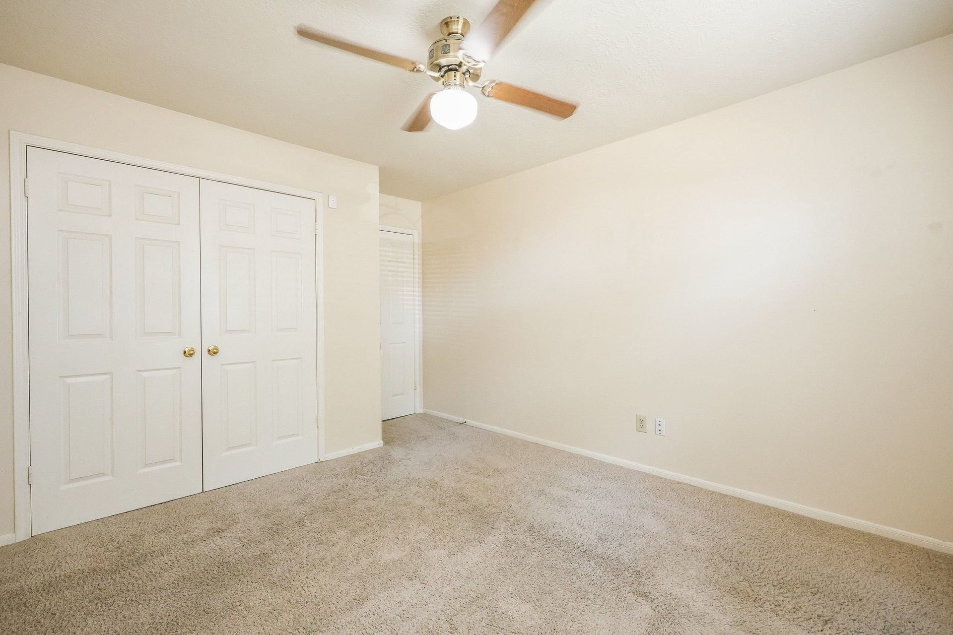 4230 Torrey Creek Lane, Houston, TX 77014 Bedroom 3