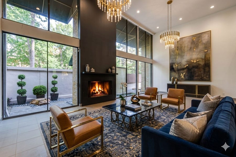 Property photo for 5 River Hollow Lane, Houston, TX
