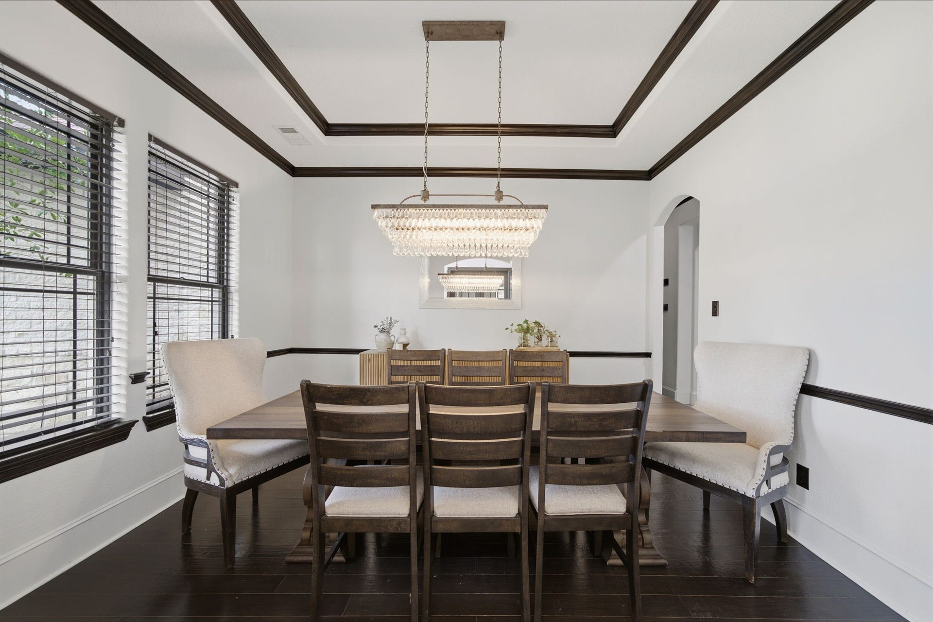 32703 Wales Circle, Fulshear, TX 77441 An elegant formal dining room provides a beautiful setting for holiday celebrations, dinner parties, and everyday gatherings.