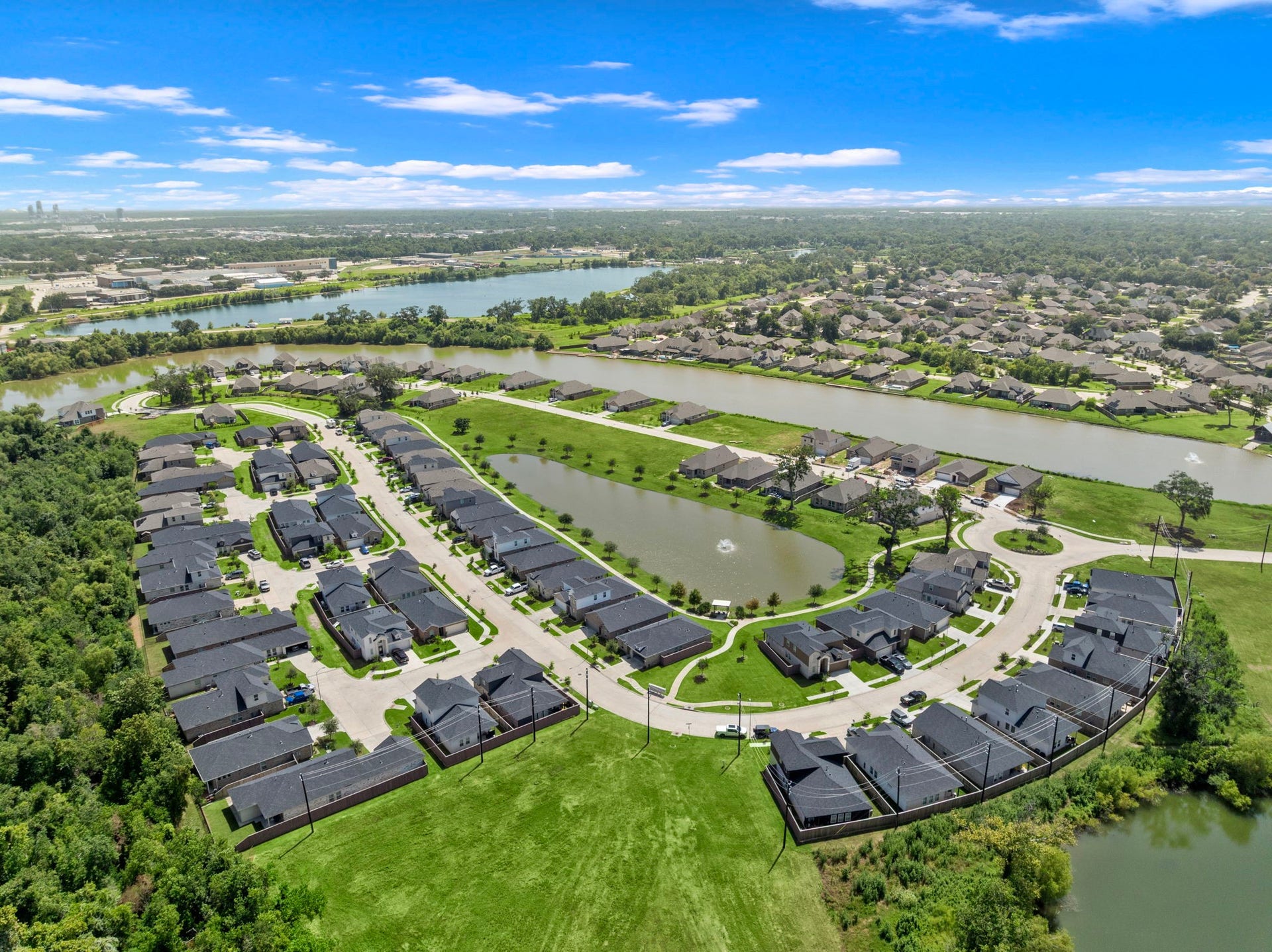 115 Water Grass Trail, Clute, TX 77531 115 Water Grass Trail, Clute, TX 77531