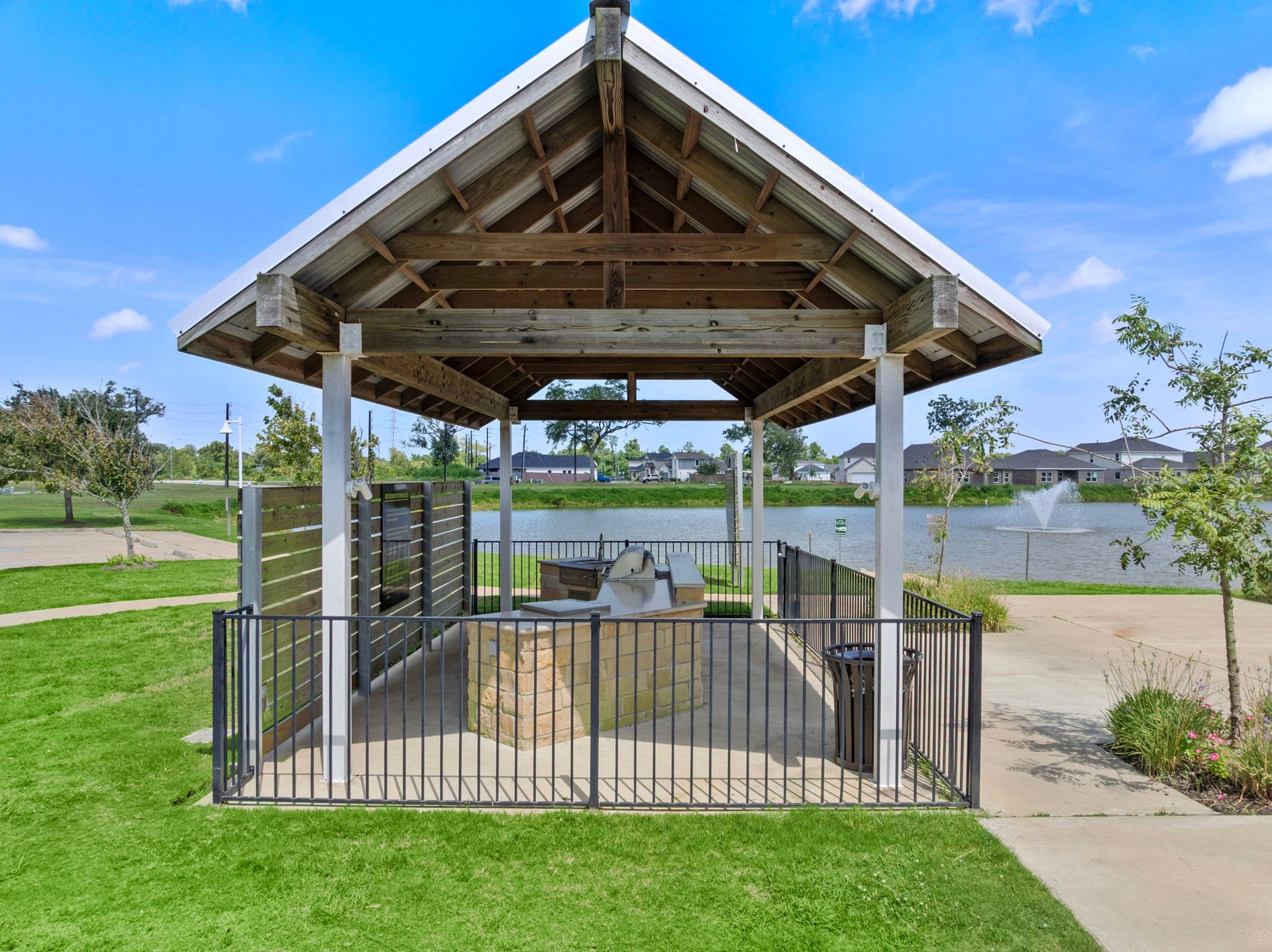 115 Water Grass Trail, Clute, TX 77531 115 Water Grass Trail, Clute, TX 77531