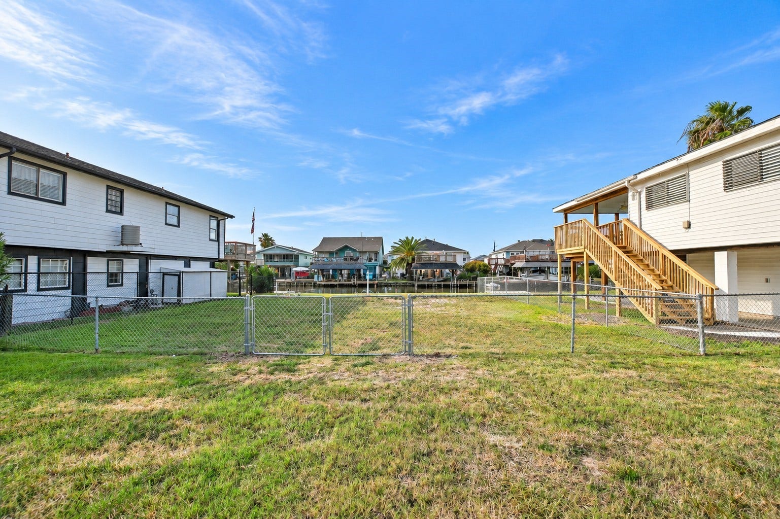 191 Barracuda, Bayou Vista, TX 77563 191 Barracuda, Bayou Vista, TX 77563