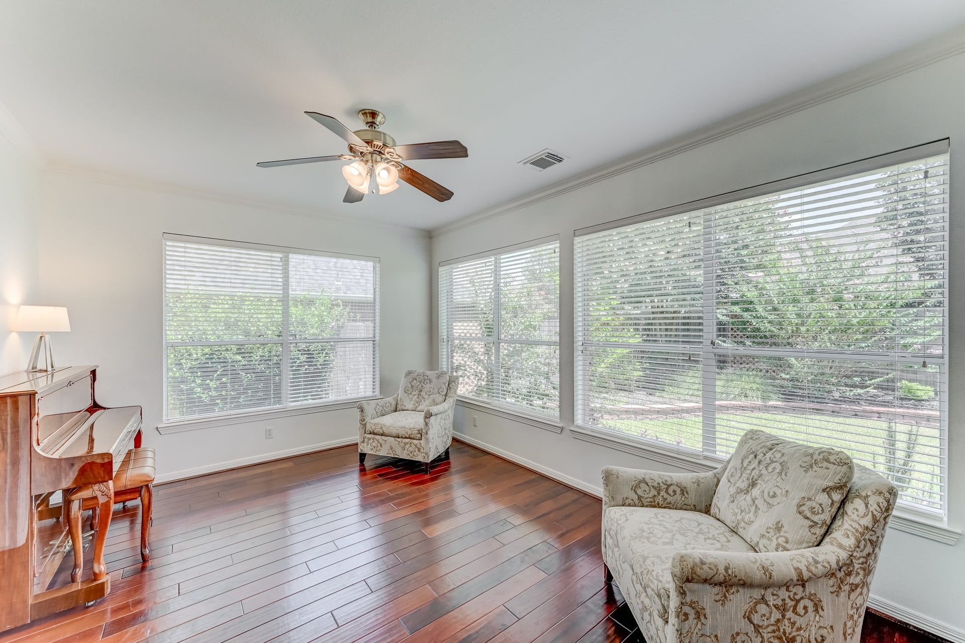 20722 Windrose Bend Drive, Spring, TX 77379 Additional first-floor living space adds valuable flexibility