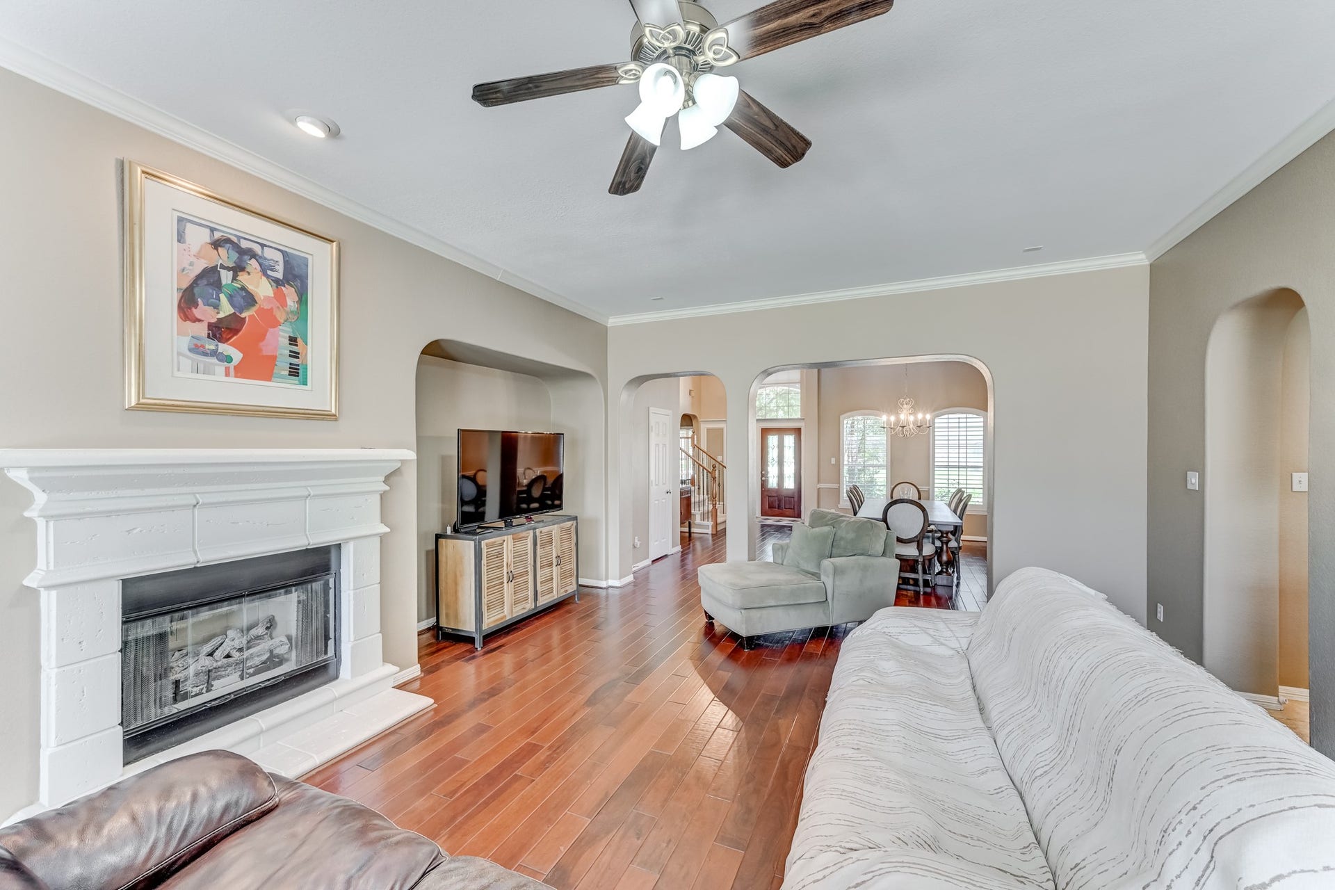 20722 Windrose Bend Drive, Spring, TX 77379 Fireplace anchors the spacious main living area