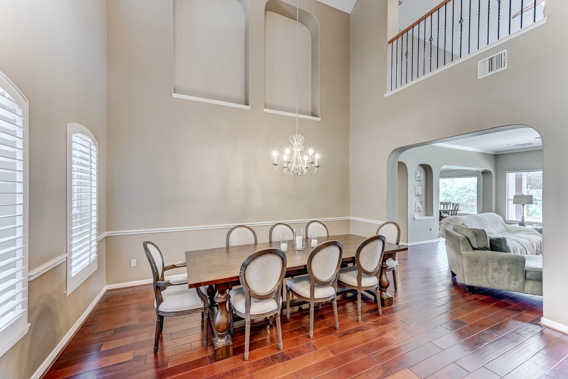 20722 Windrose Bend Drive, Spring, TX 77379 Spacious formal dining room for hosting & entertaining